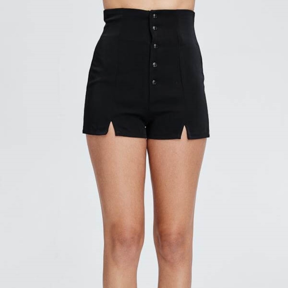 Highwaist button up shorts